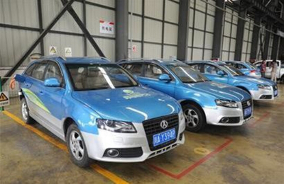 西安首批50輛純電動出租汽車投入市場運營，引領綠色出行新篇章